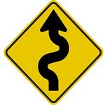 winding road in spanish