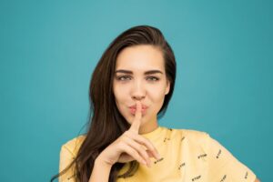 Read more about the article How do you say shut up in Spanish